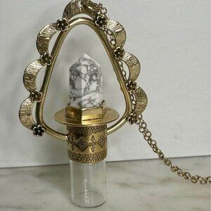 NWOT - Essential Oil Rollerball Brass Necklace with White Howlite Stone